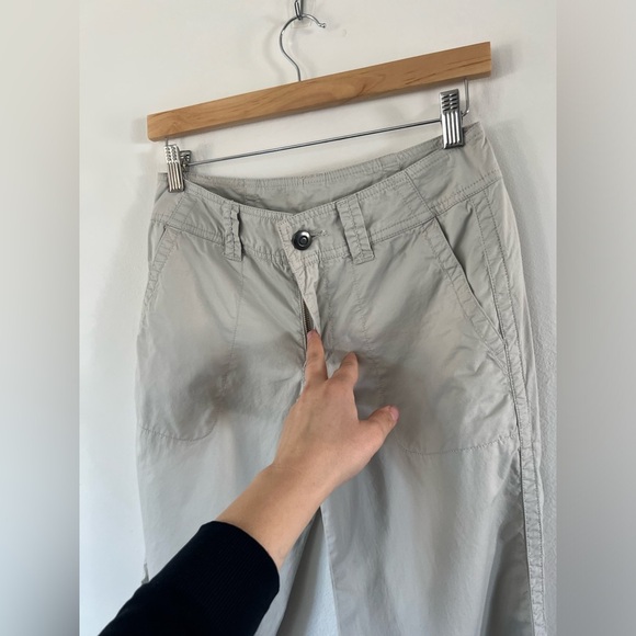 Garnett Hill Khaki Rolled Tab Convertible Cotton Pants Size 2P - Picture 3 of 11